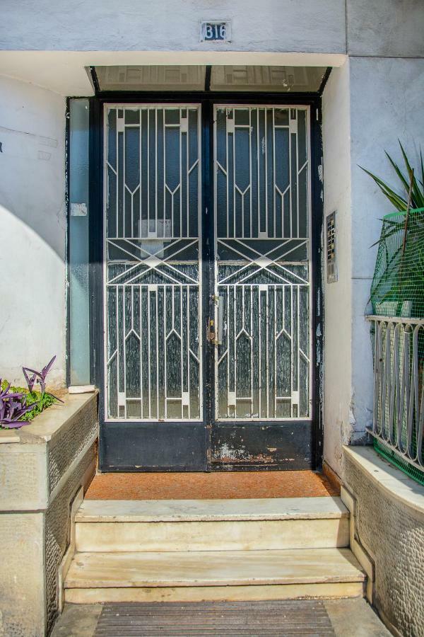 אתונה Fully Renovated And Relaxing Apartment מראה חיצוני תמונה